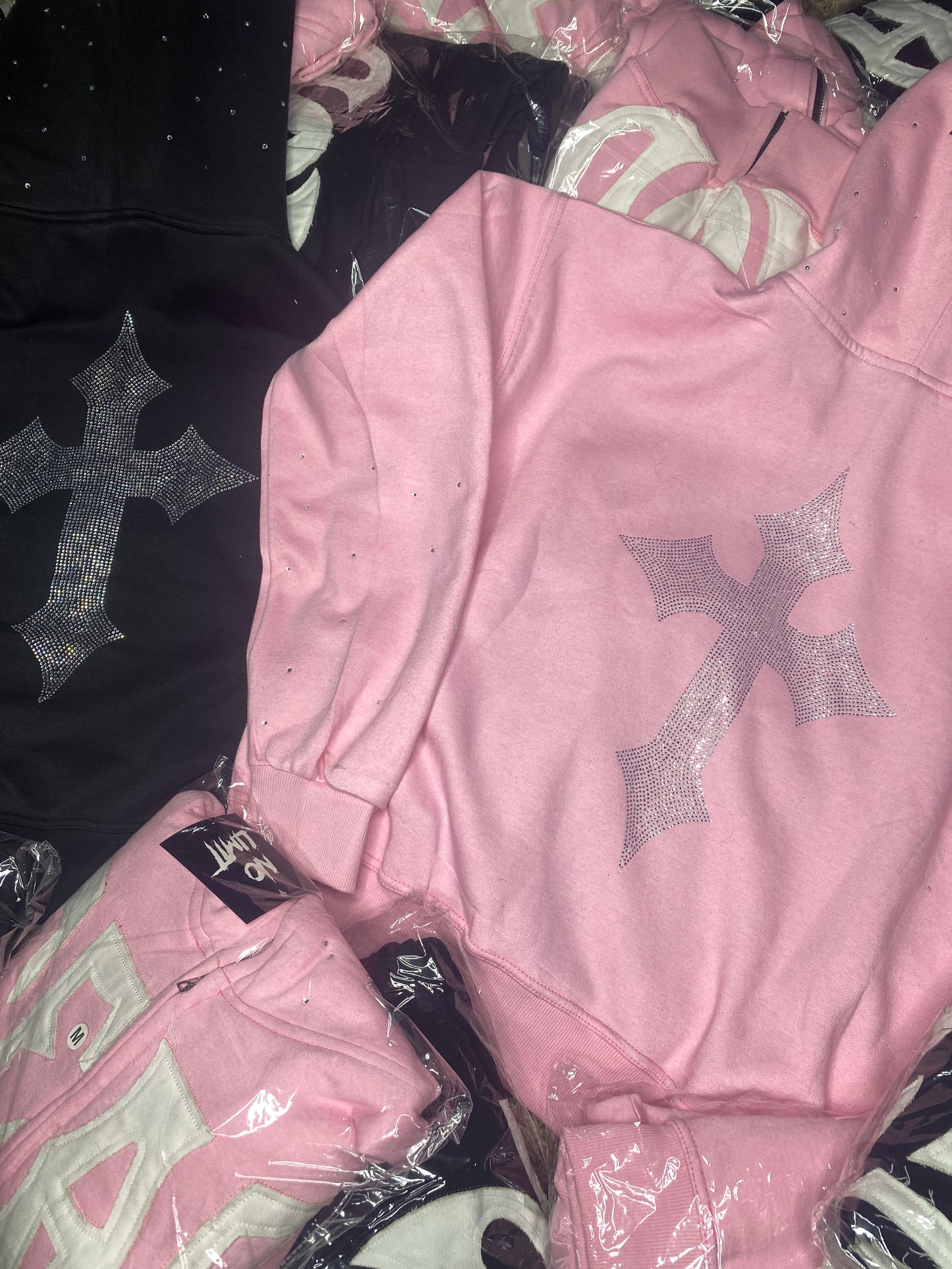 FEAR GOD (PINK)